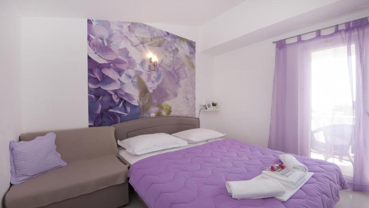 Apartments Angela Baška Voda Quarto foto
